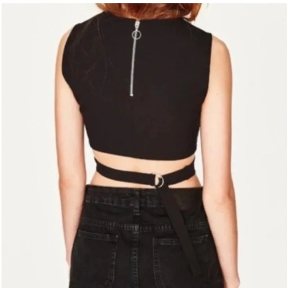 Zara black size medium crop tank top vest cutout with adjustable back strap - Picture 2 of 6